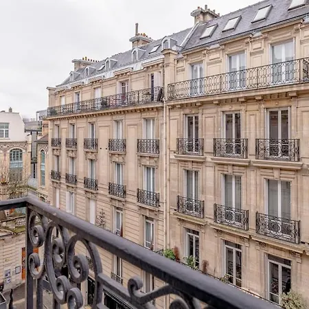 Champs Elysees Stylish Flat 2br 6ppl アパート パリ