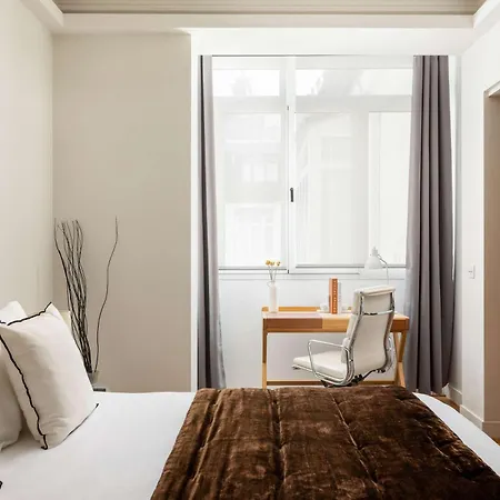Champs Elysees Stylish Flat 2br 6ppl