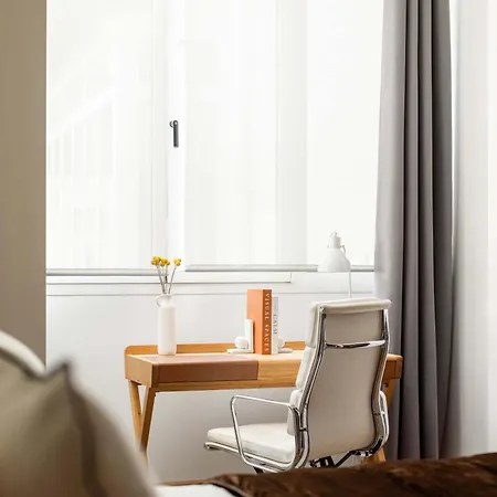 Champs Elysees Stylish Flat 2br 6ppl *