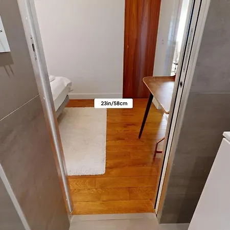 Champs Elysees Stylish Flat 2br 6ppl *