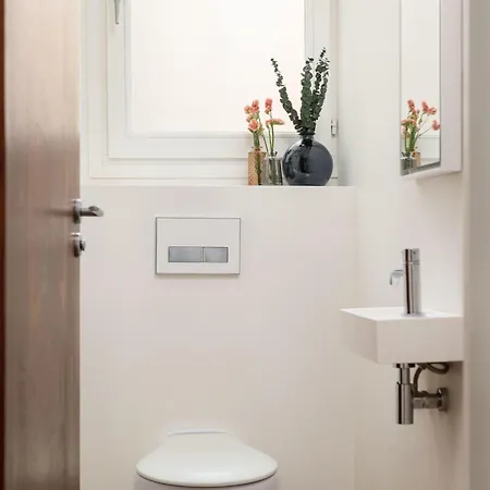 Champs Elysees Stylish Flat 2br 6ppl *